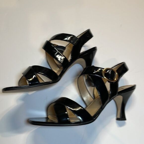 Calico woman’s black patent leather heeled sandals. Size 7.5 - Picture 5 of 10